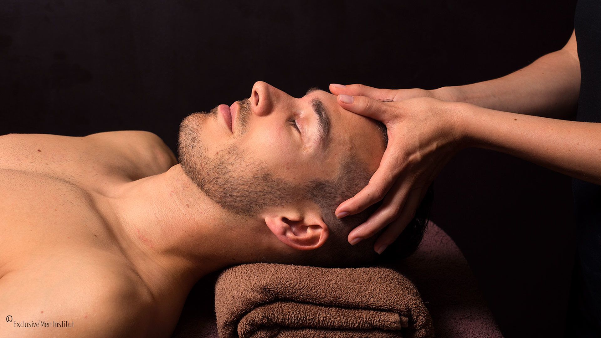 massage homme,massage sportif,massage relaxant homme,men institut,massage en duo